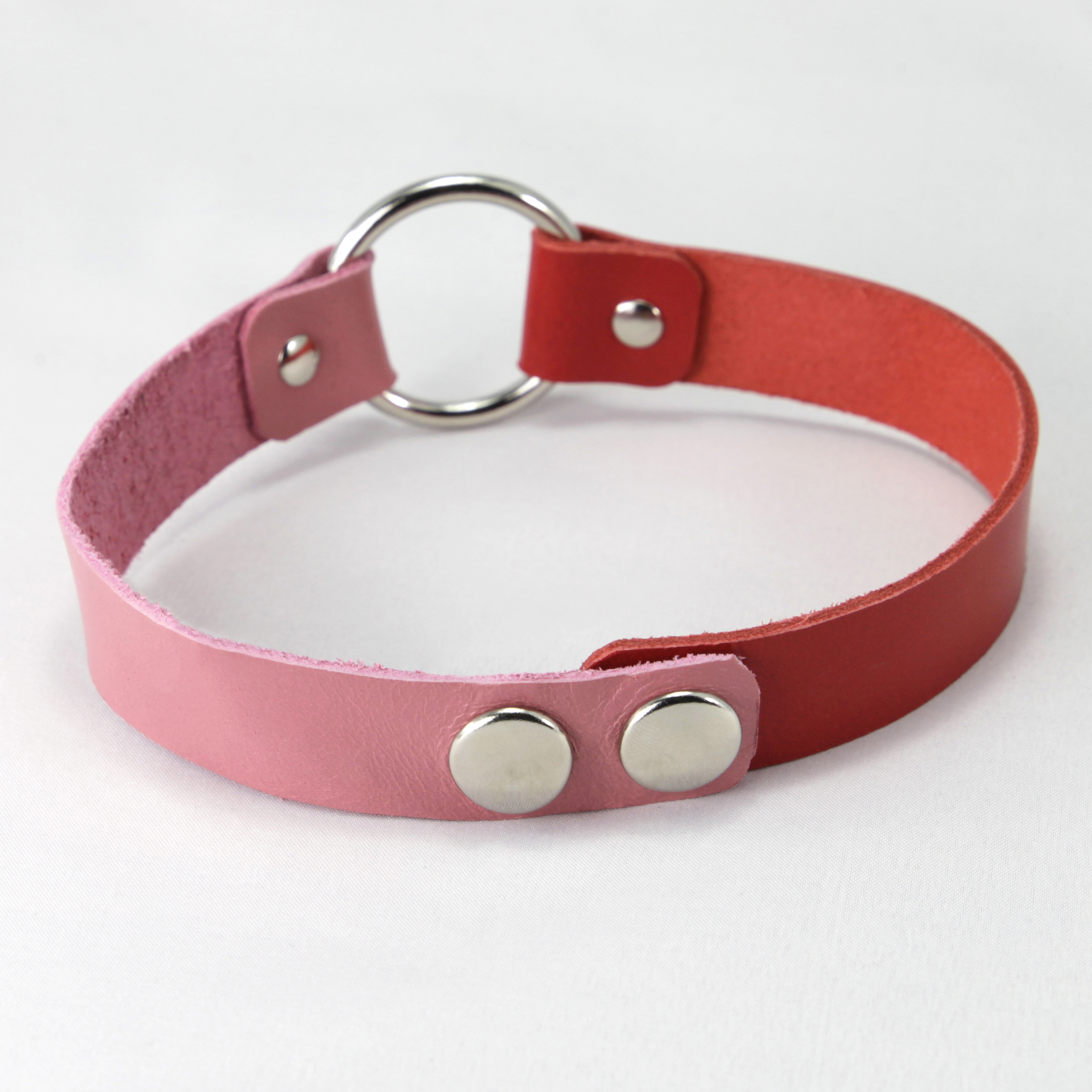 O-Ring Choker Red/Pink photo