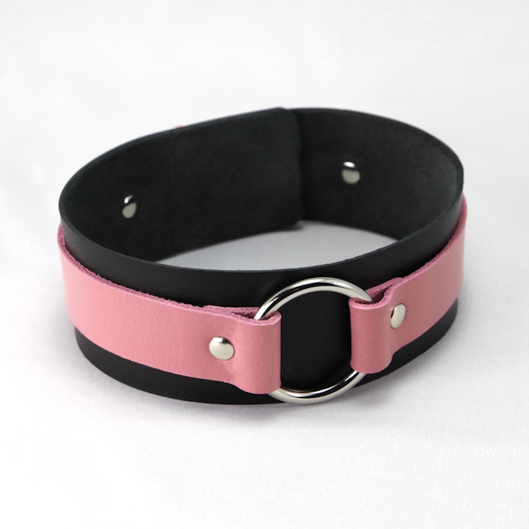 Leather Collar Black/Pink photo