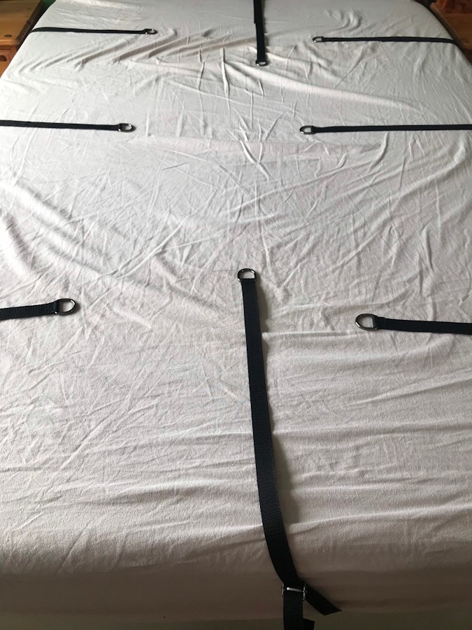 Below mattress bondage 8 point bed strap. Choose your bed size. Image # 140516