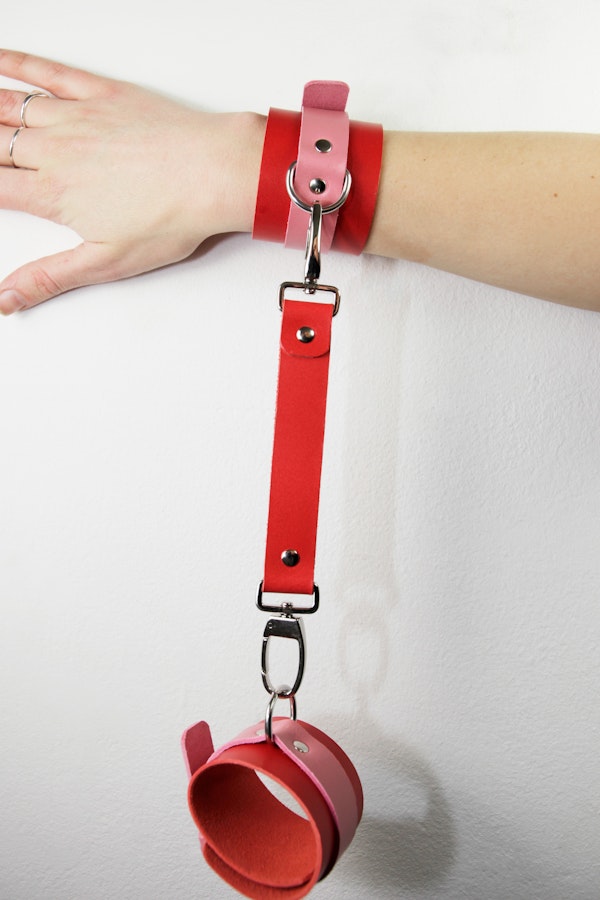 Cuffs Red/Pink Image # 141743