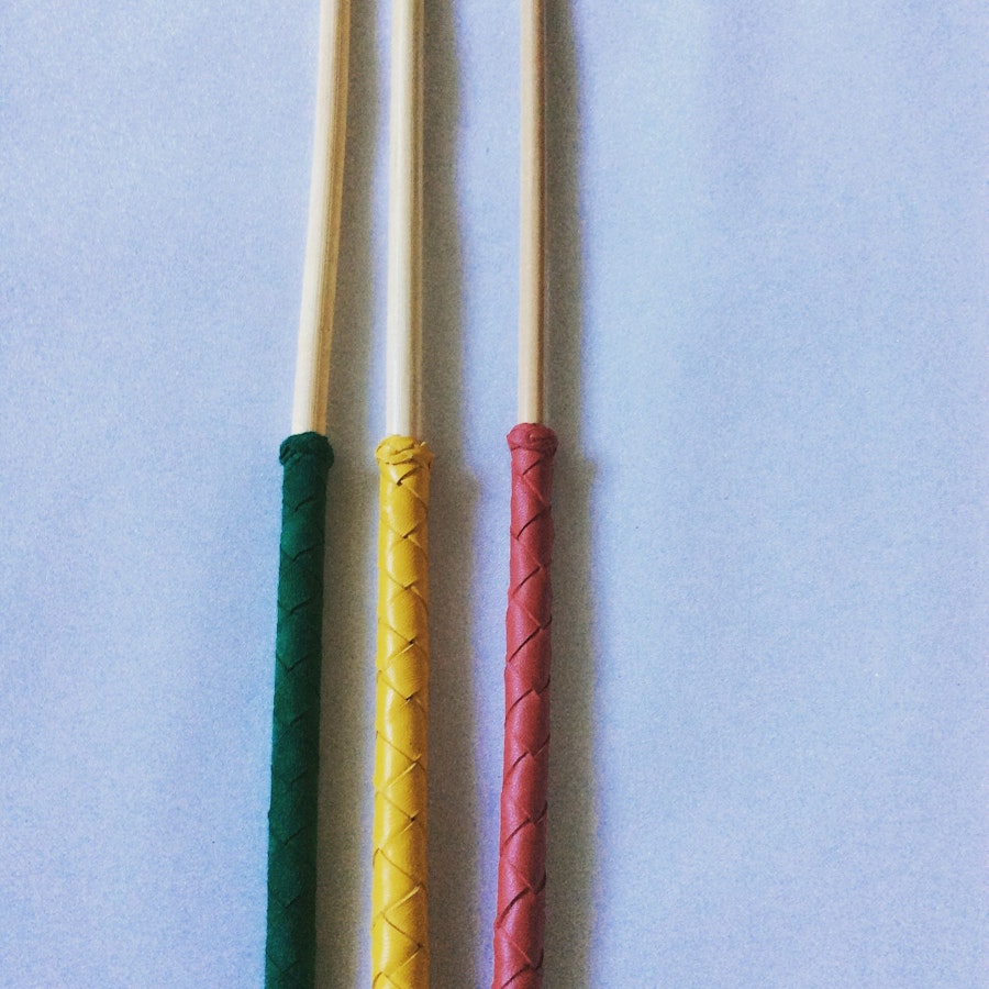 Dragon cane with braided leather handle. Select your thickness. Choose your handle colour. Image # 141351