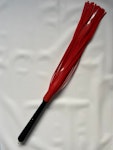Stingy plastic flogger, intense and great for marking. Thumbnail # 141324