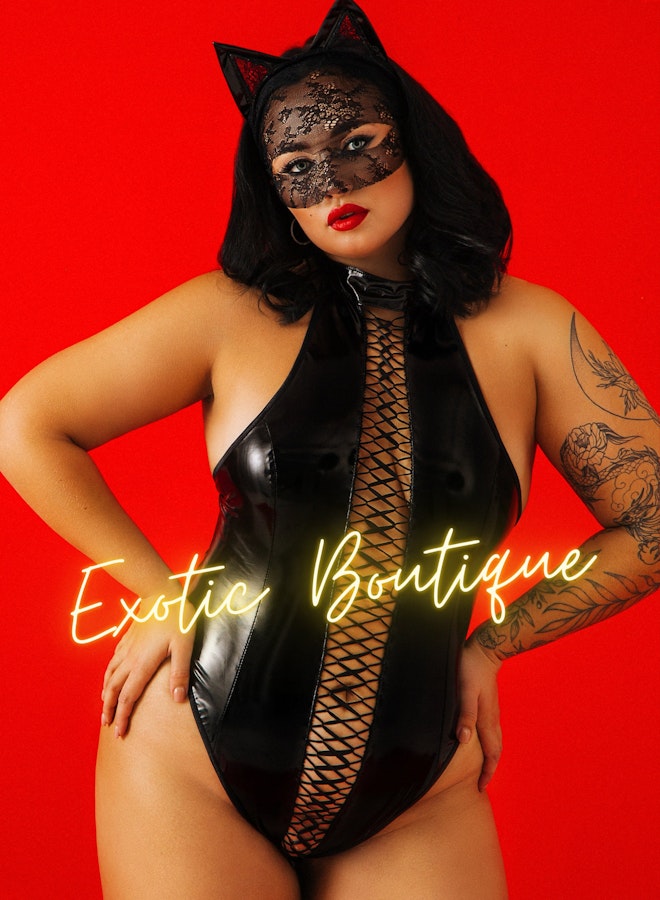 Plus size Laced Up Bodysuit • Sexy Cat Plus size Halloween Look • Lace Cat Mask with Ears • High Cut Legs Bodysuit Latex Laced Up Bodysuit Image # 143541