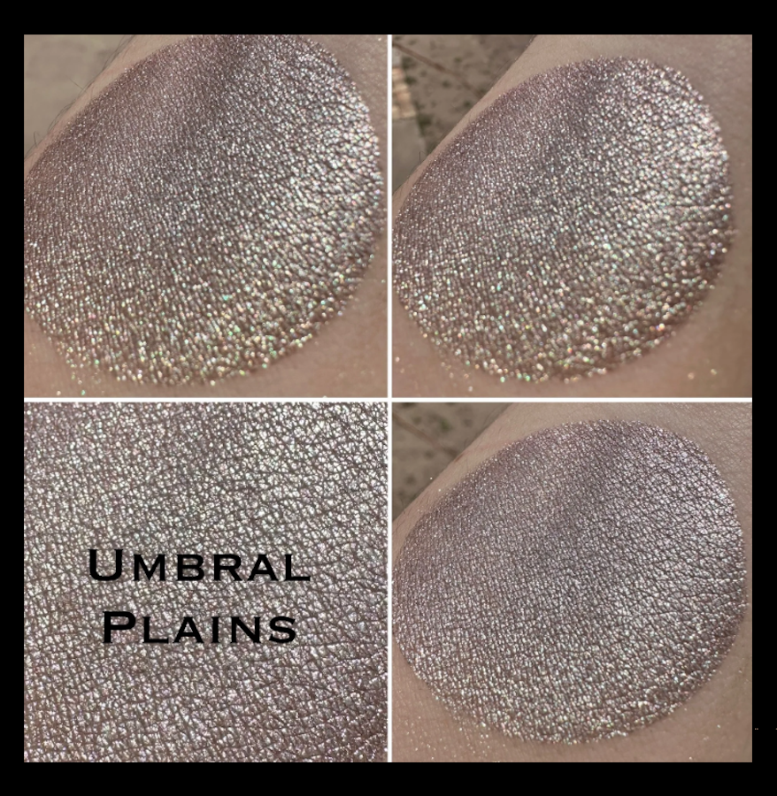 Umbral Plains - Metallic Silver Shifting Eyeshadow