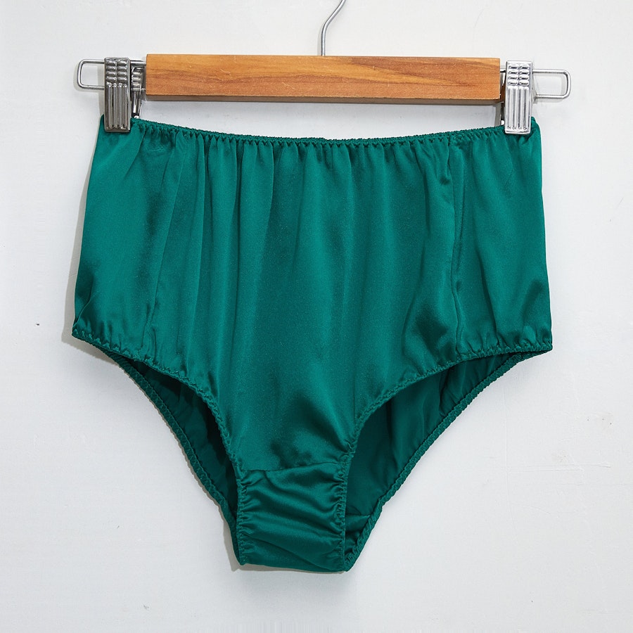 Emerald Green Pure Mulberry Silk French Cut Panties | High Waist | 22 Momme | Float Collection Image # 149080