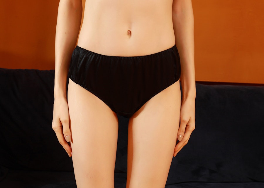 Black Pure Mulberry Silk Bikini Panties | Mid Waist | 22 Momme | Float Collection Image # 149585