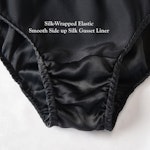 Black Pure Mulberry Silk Bikini Panties | Mid Waist | 22 Momme | Float Collection Thumbnail # 149588
