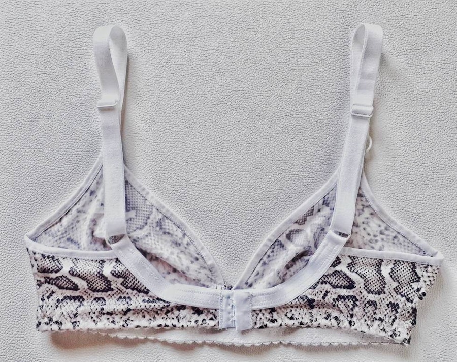 White snake soft cup TOUCH bra. Wire free bralette. Natural shape for comfortable fit. Handmade to order lingerie in your size Image # 172969