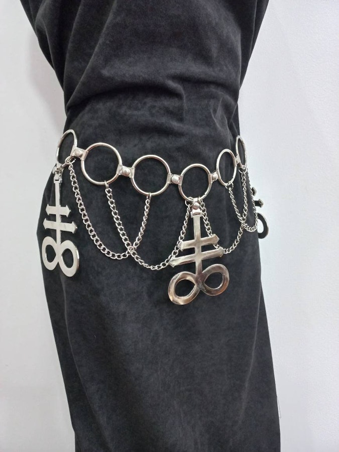 chain belt ( leviathan, crescent moon,thelema)