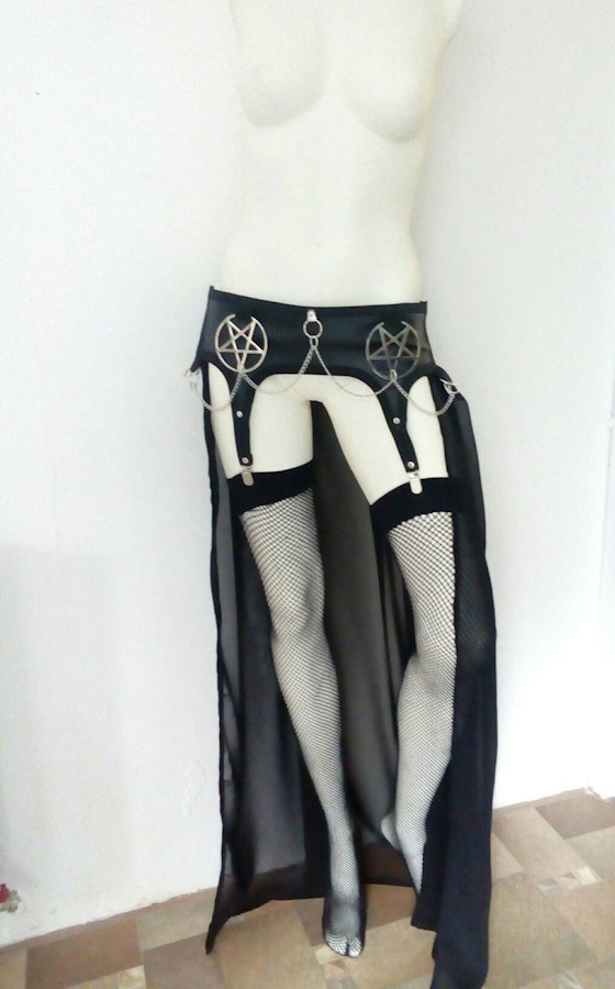 Doubble pentagram garter skirt