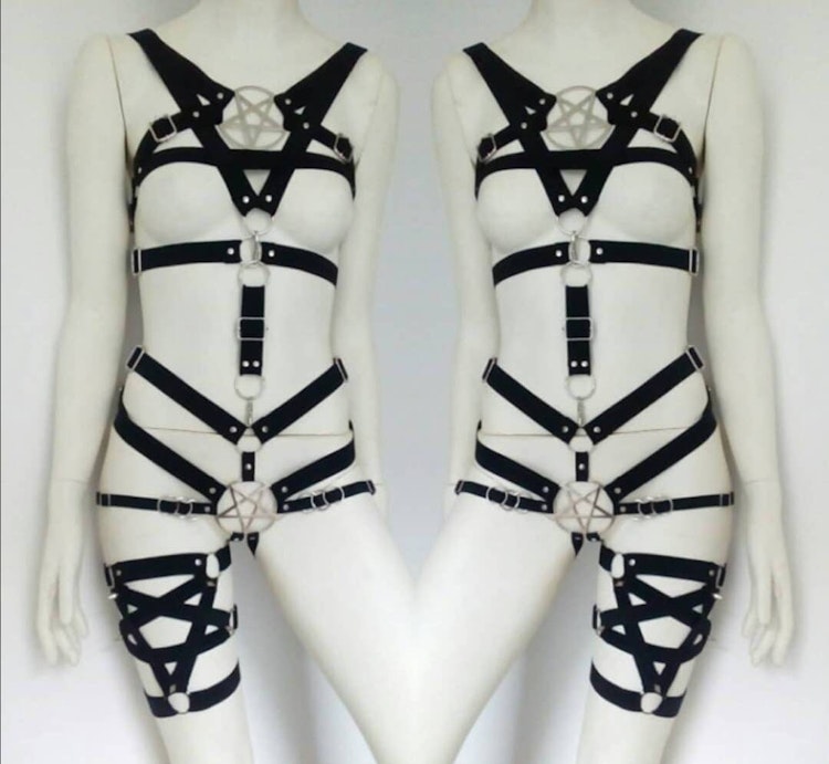 Pentagram elastic harness set photo