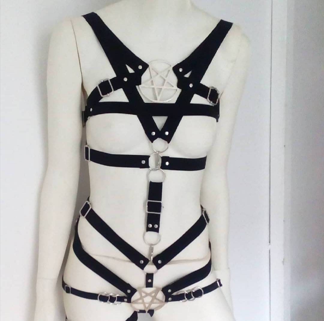 Pentagram elastic harness set photo