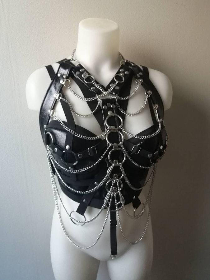 Nora set massive chain chest harness faux leather corset top crop top gothic biker style bra festival wear Image # 176467