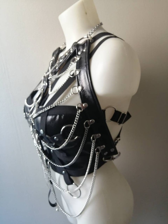 Nora set massive chain chest harness faux leather corset top crop top gothic biker style bra festival wear Image # 176469