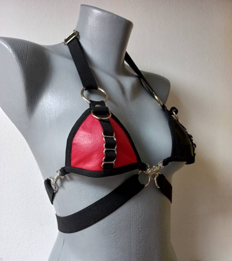 faux leather bra Image # 175950