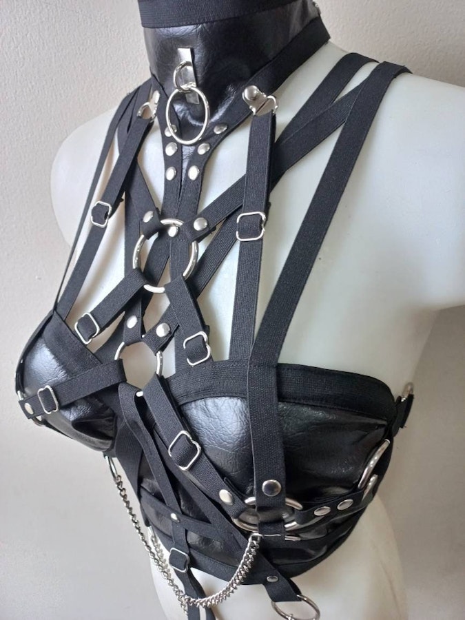 Dora vegan leather harness top Image # 176584
