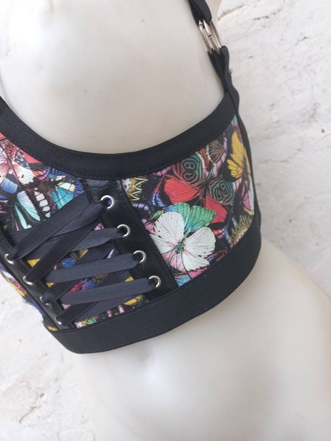 printed under bust harness Image # 175605