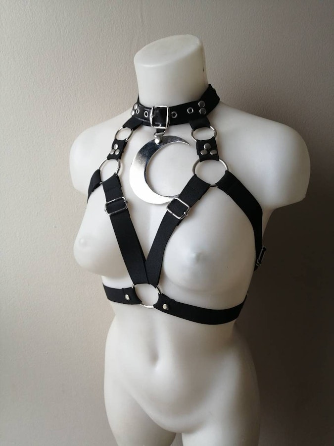 Elastic harness with large metal symbol (pentagram, thelema, moon, ankh, cross, leviathan) Image # 176931