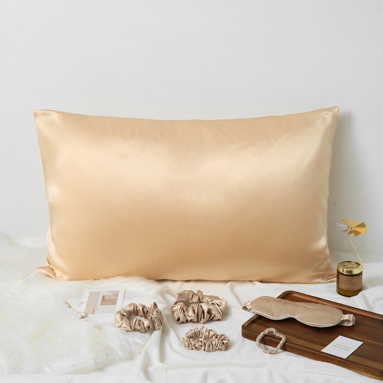 Champagne Luxury Pure Mulberry Silk Pillowcase | Queen & King | 32 Momme | Drape Collection photo