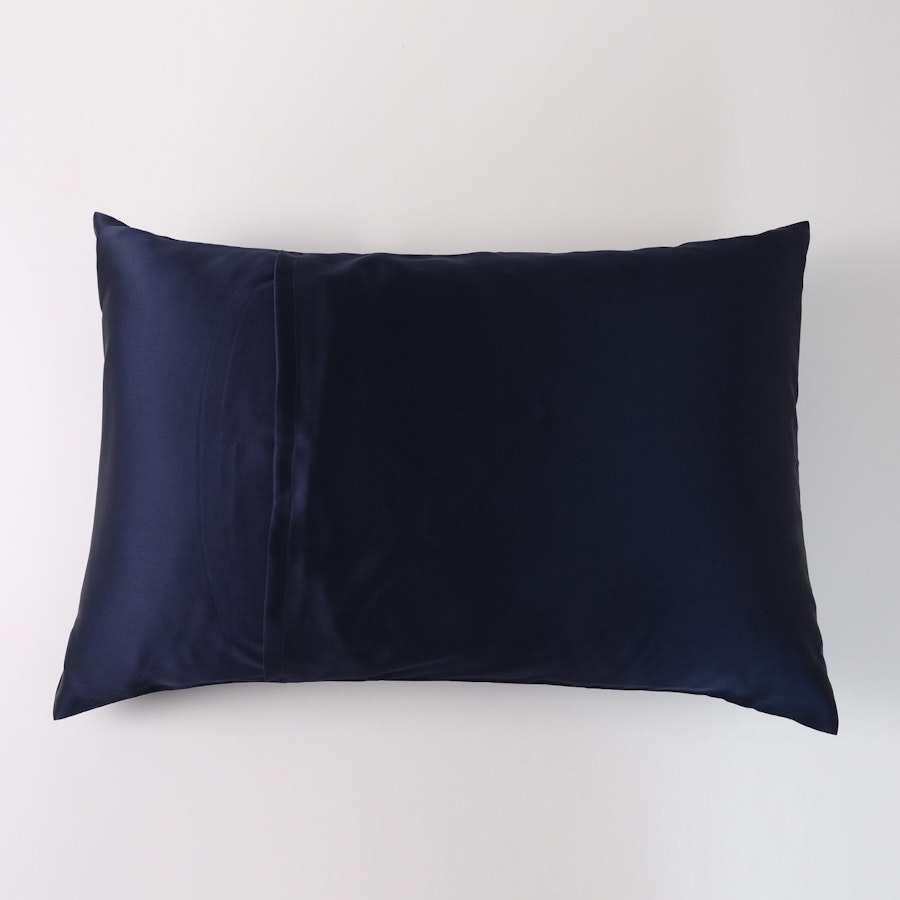 Blue Corn Luxury Pure Mulberry Silk Pillowcase | Queen | 32 Momme | Drape Collection Image # 181534