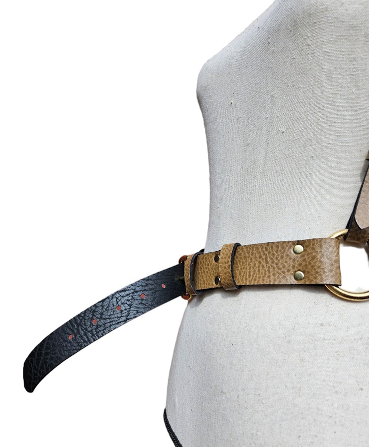 Vegan Textured Leather Belt Harness (Faux Leather) with Chain Image # 201842