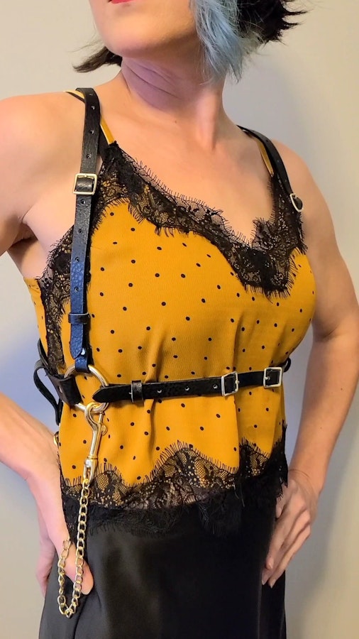 Vegan Textured Leather High Waist Harness (Faux Leather) with Chain Image # 201962