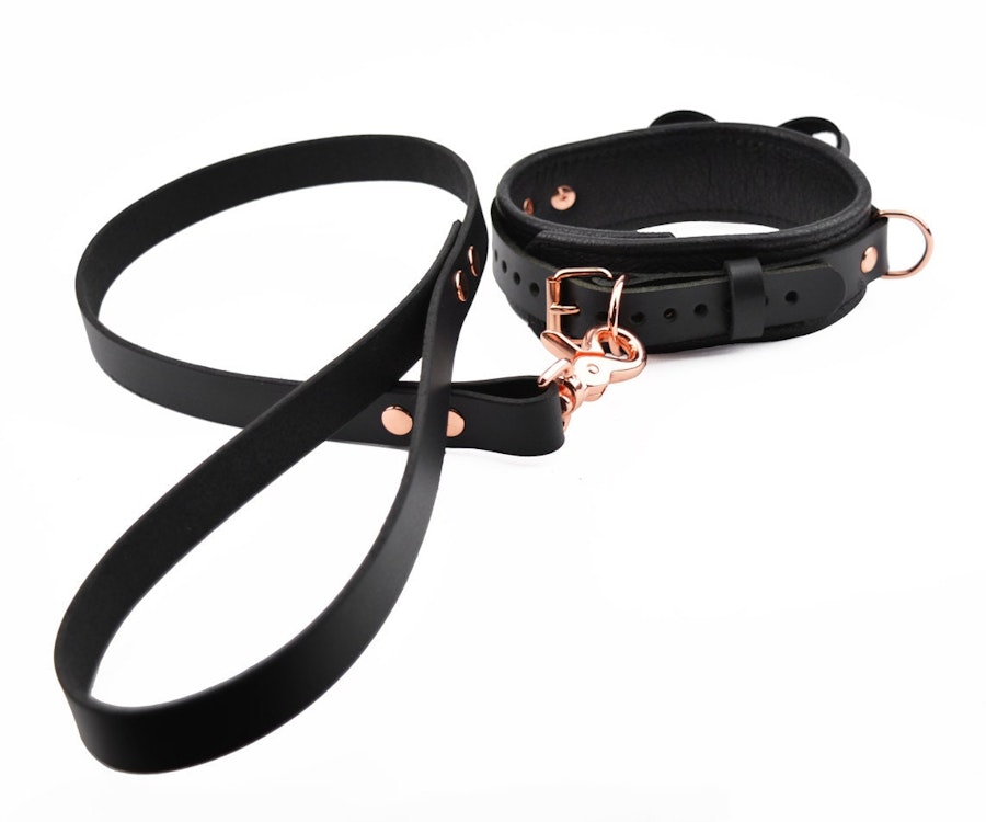 Premium BDSM Black Leather Bow Collar & Leash With Custom Engraved Rose Gold Pendant Image # 216070