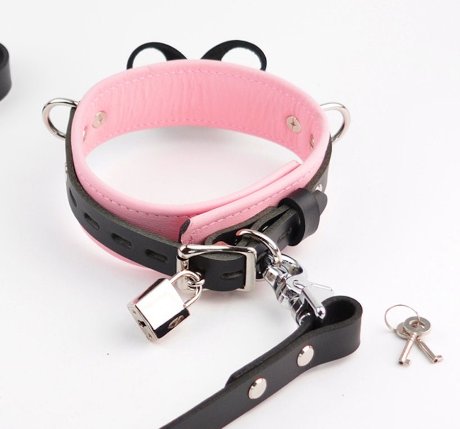 Premium BDSM Blush Pink Leather Bow Collar & Leash With Custom Engraved Silver Pendant Image # 216263