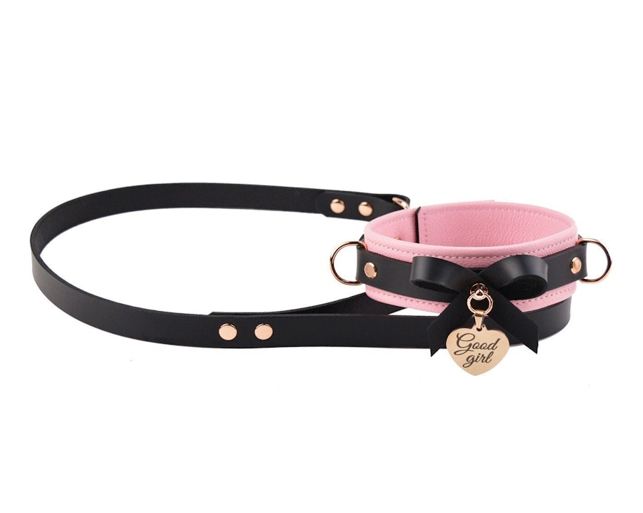 Premium BDSM Blush Pink Leather Bow Collar & Leash With Custom Engraved Rose Gold Pendant Image # 216346