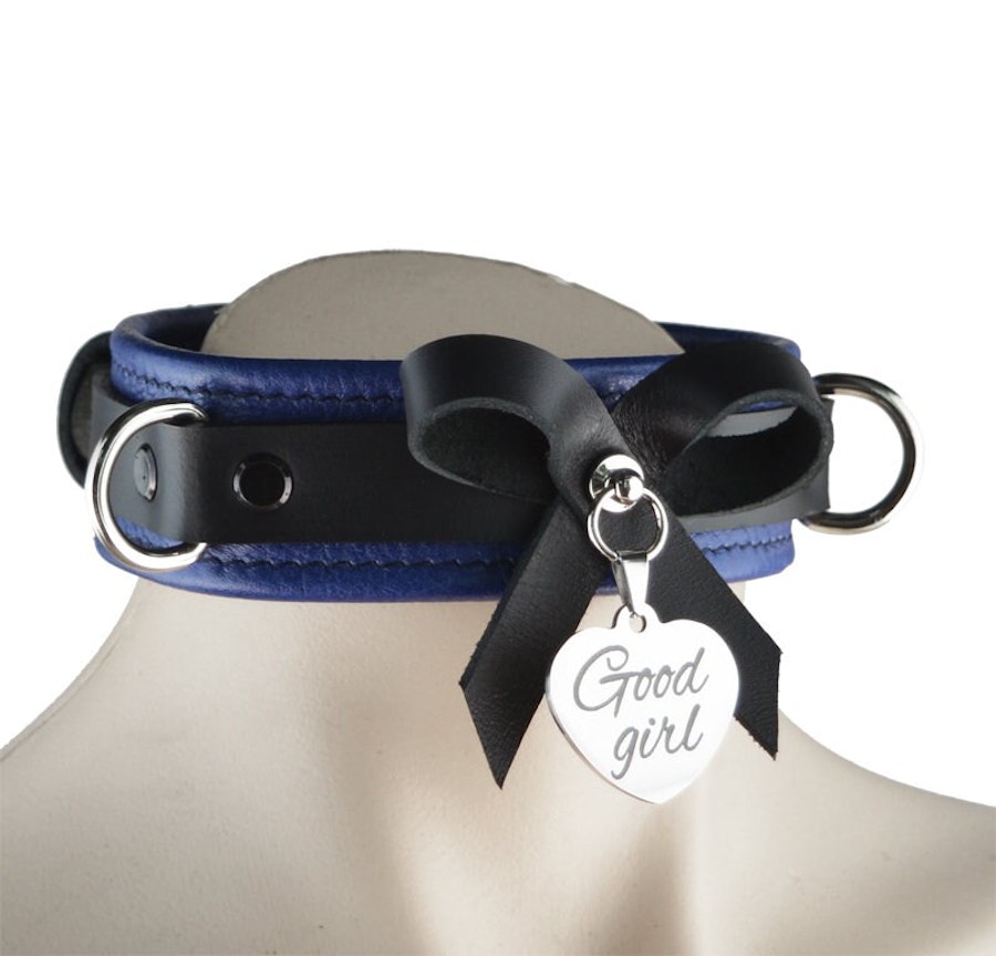 Premium BDSM Blue Leather Bow Collar & Leash With Custom Engraved Silver Pendant Image # 217394