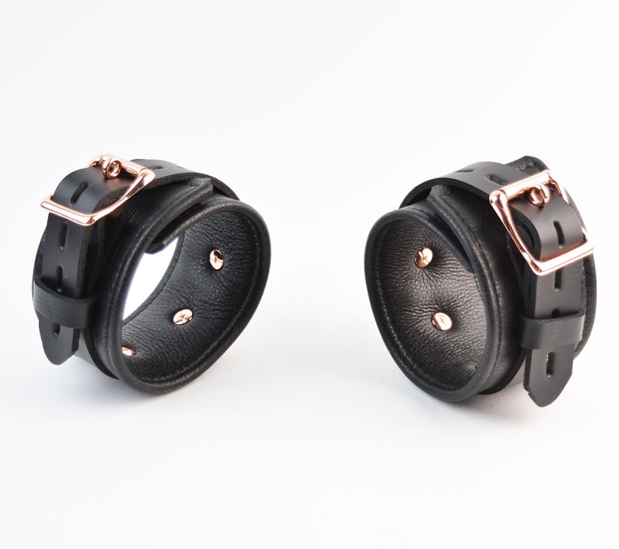 Black Leather Bondage Restraint Set Handcrafted BDSM Collar, Wrist & Ankle Cuffs, Cross Connector, Snap Hooks, Padlocks Image # 217421