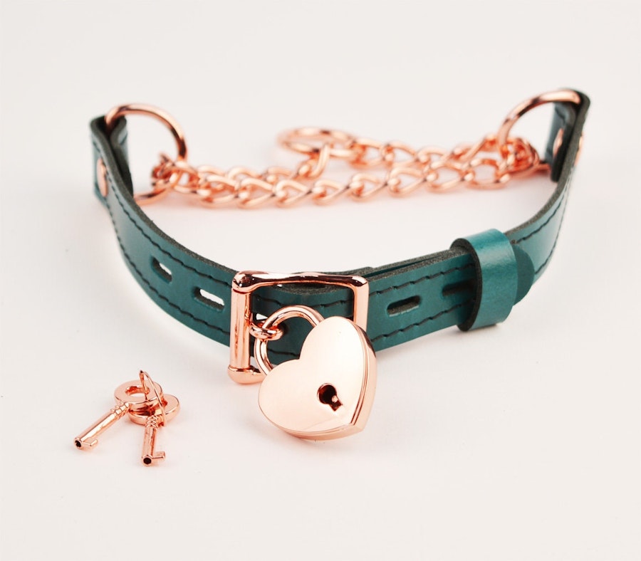 Emerald Green Custom Engraved Martingale Day Collar Luxury Leather with Rose Gold Love Heart Pendant Image # 218138