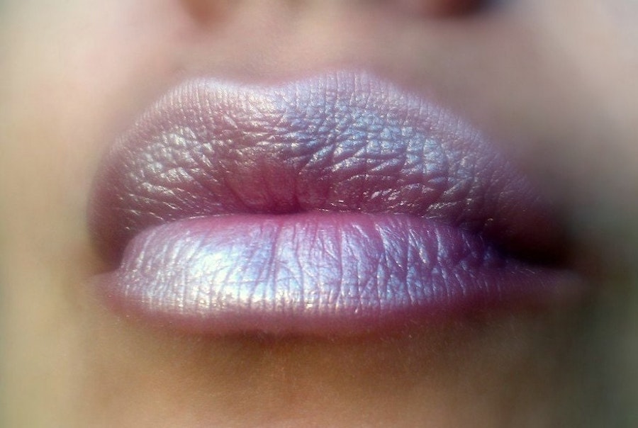 LusterPop - Light Beige/Silver White/Grey Shimmer Creamy Lipstick - Natural - Gluten Free - Fresh - Handmade