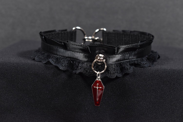 Red Coffin Choker photo