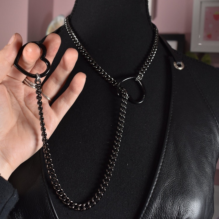 Gunmetal + Black Heart Ring Slip Chain / Fashion Version photo
