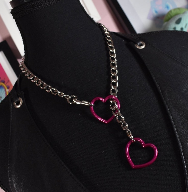 Hot Pink Heart Short Slip Chain / Tug Proof Version photo