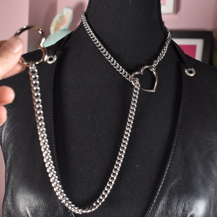 Silver Heart Ring Slip Chain / Fashion Version photo