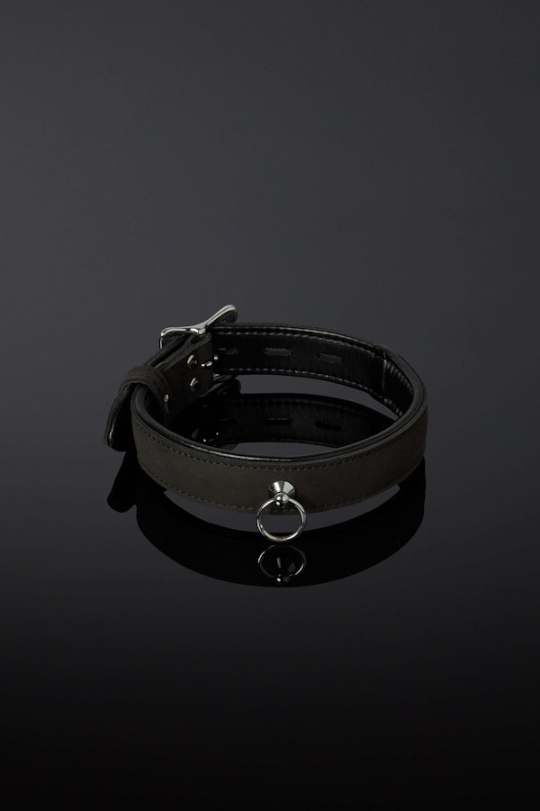 Subtilis Nubuck Leather Slave Collar