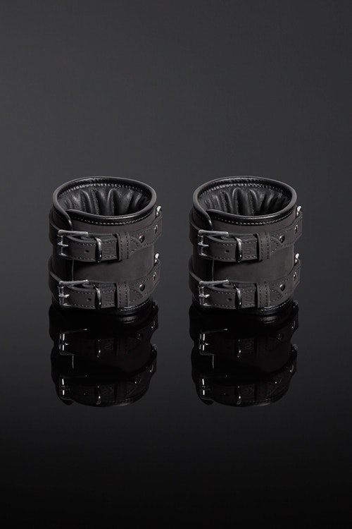 Servage Nubuck Leather Bondage Cuffs - Ankle photo