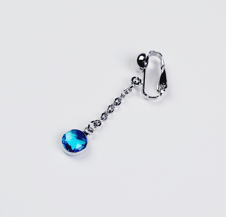 Non Piercing VCH Clip with Stainless Steel Chain and Blue Gemstone. Vaginal Clitoral Jewelry, MATURE, BDSM Image # 28839