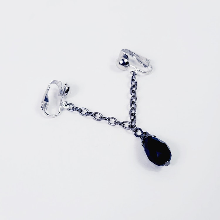 Labia Chain Dangle with Black Crystal. Non Piercing Intimate Body Jewelry for Women. BDSM, MATURE. photo