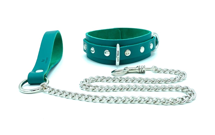7 Piece Bondage Kit "Candice", Teal Green Leather BDSM Restraints, Wrist and Ankle Cuffs, Thigh Cuffs, Collar, Chain Leash Image # 57513