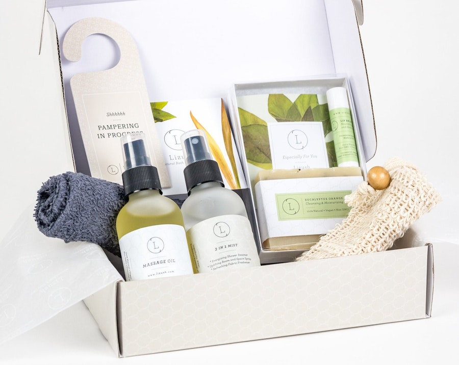 Men Gift Set, Dad Gift Box, Eucalyptus Spa Gift Set, Personalized Gift for Him, Self Care, Relaxation Gift, Care Package, Bachelor Gift Box.