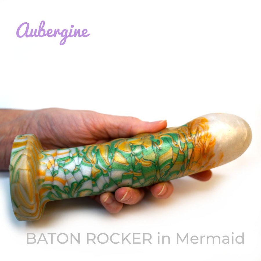 Baton Rocker Platinum Silicone Dildo Image # 117242