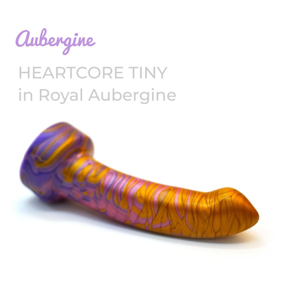 Heartcore Tiny Platinum Silicone Dildo Image # 116284