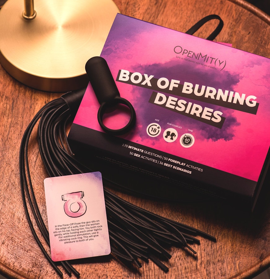 Sexy Game with Erotic Paintings. Box of Burning Desires. Valentines gift for him. Image # 117881