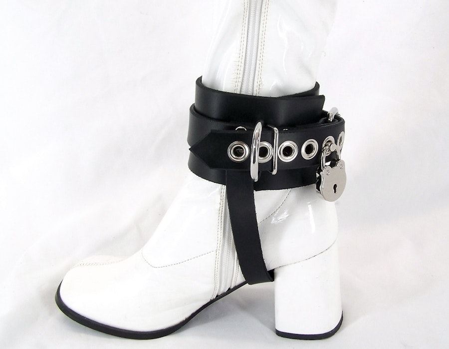 Leather High Heel Locking Ankle Cuffs Image # 122135