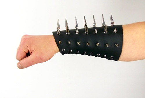 Spiked Leather Gauntlet (ea.) photo